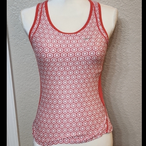 Nike Tops - NIKE fit dry geometric tank S hexagon print athletic top with built in shelf bra